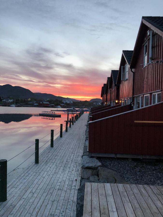 Ballstad Brygge Rorbu Екстериор снимка